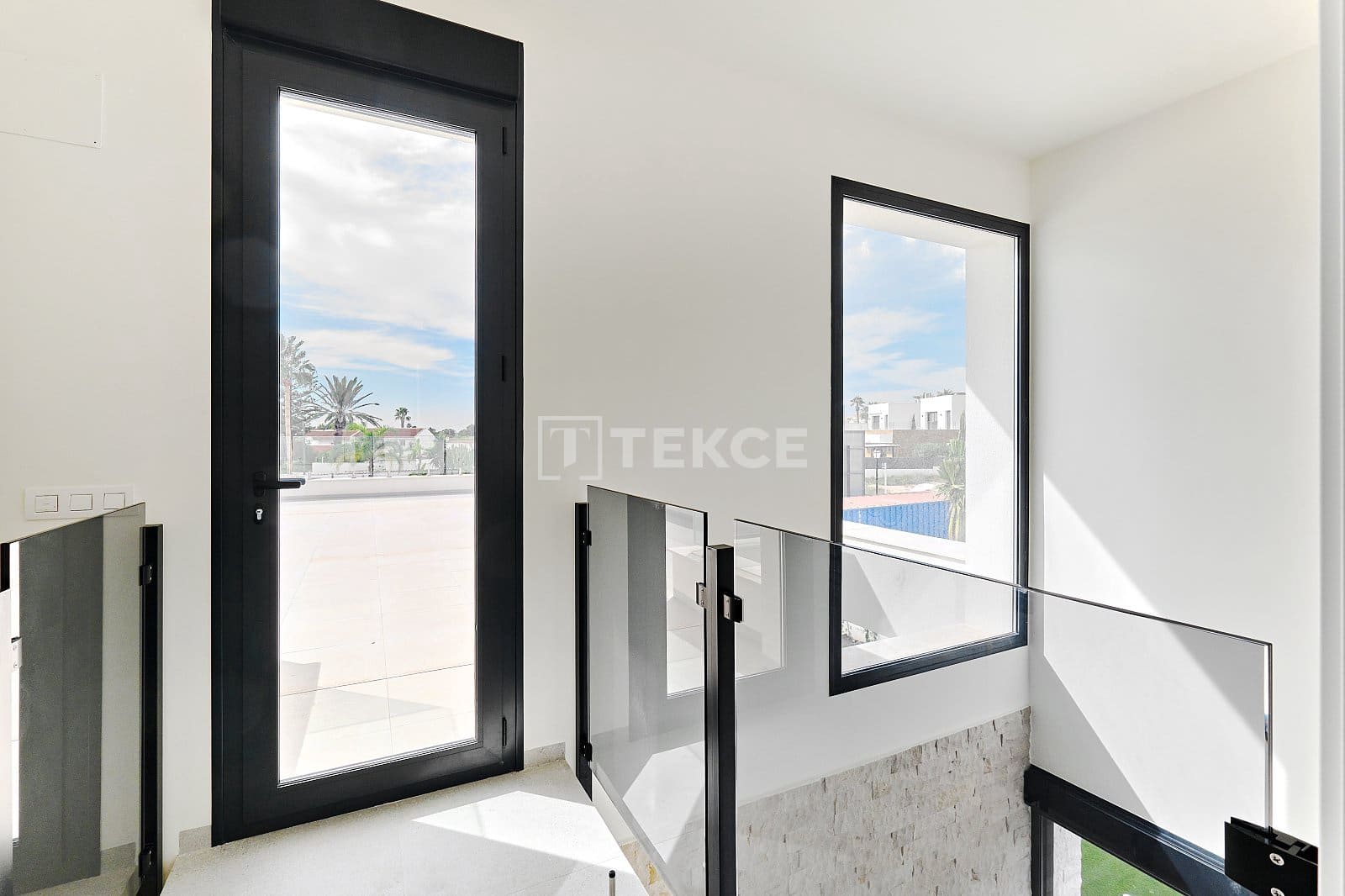 3 bedroom Villa for sale in Orihuela with pool - € 760,000 (Ref: 8971670)