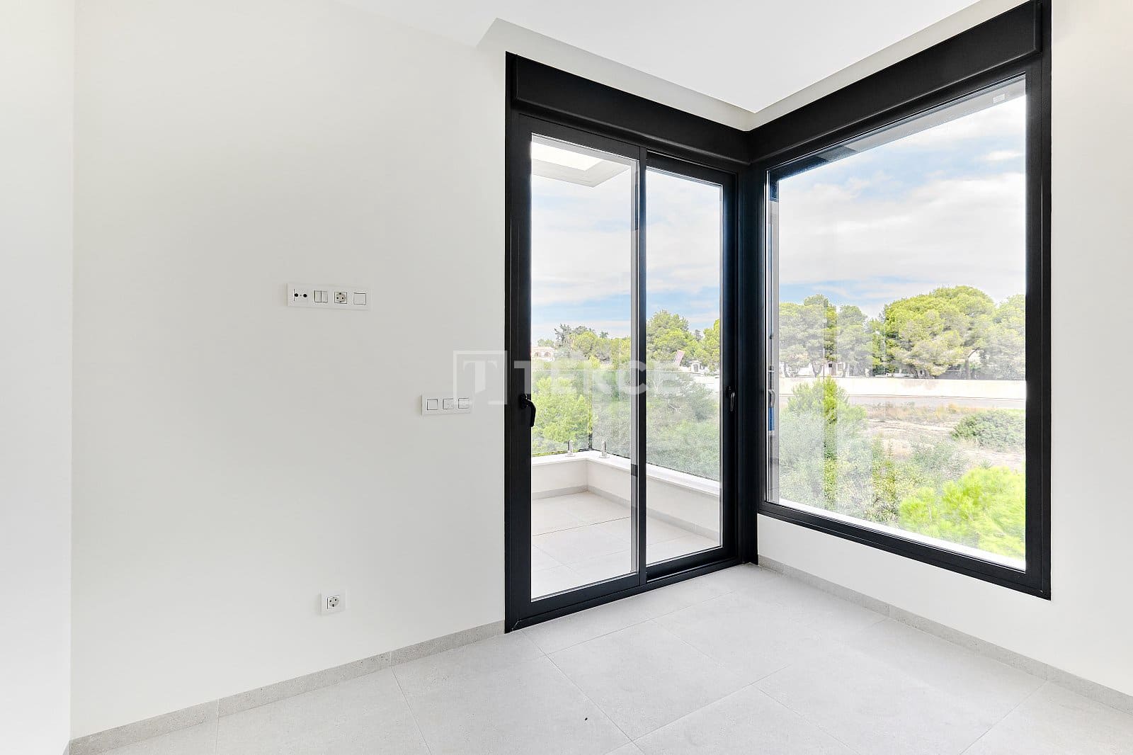 3 bedroom Villa for sale in Orihuela with pool - € 760,000 (Ref: 8971670)