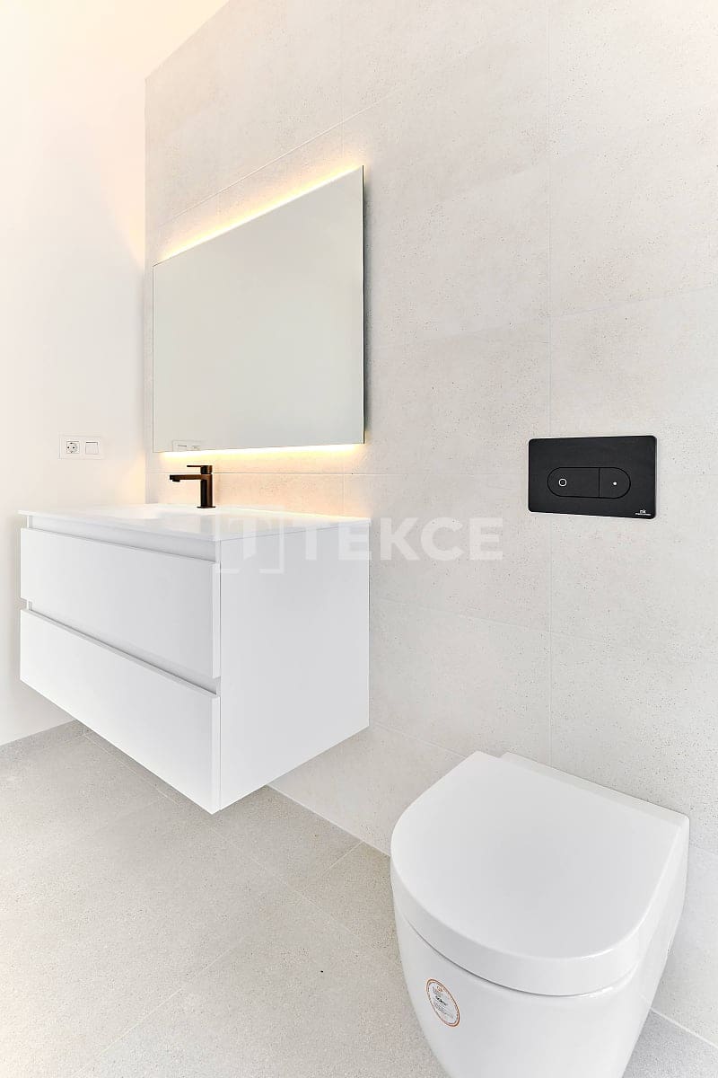 3 bedroom Villa for sale in Orihuela with pool - € 760,000 (Ref: 8971670)