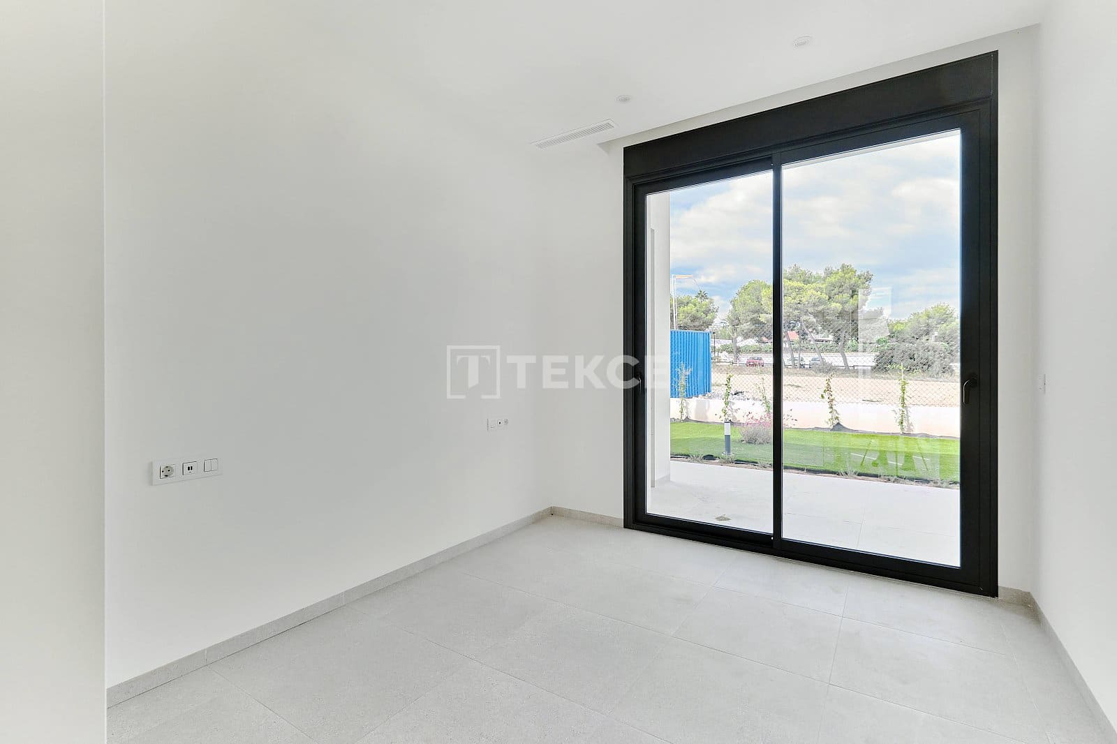 3 bedroom Villa for sale in Orihuela with pool - € 760,000 (Ref: 8971670)