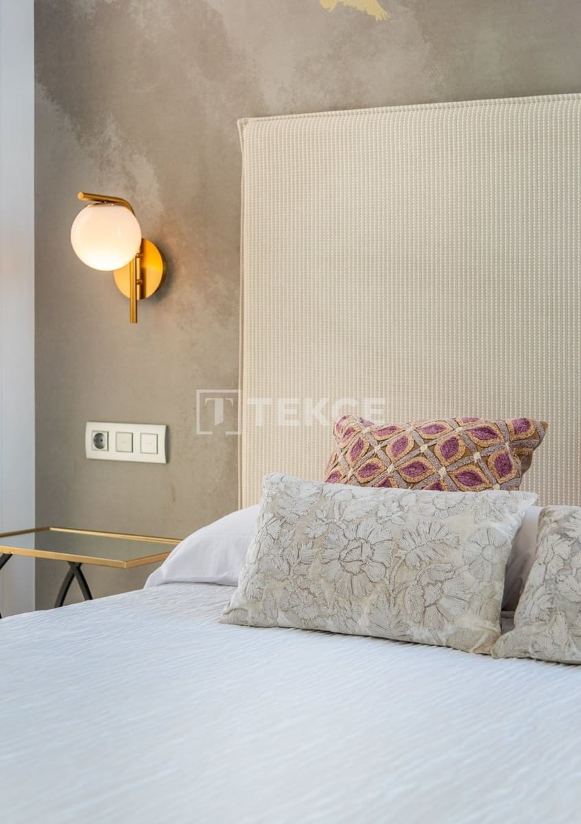 5 sypialnia Willa na sprzedaż w Los Montesinos z basenem - 780 000 € (Ref: 8971674)