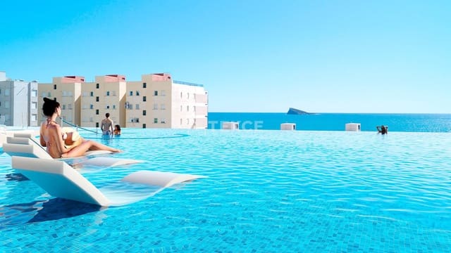 4 soverom Leilighet til salgs i Playa Poniente, Benidorm med svømmebasseng - € 1 370 000 (Ref: 8975506)