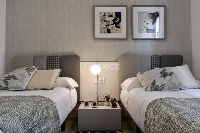 3 sovrum Lägenhet till salu i Playa Flamenca, Orihuela med pool - 522 000 € (Ref: 8977814)