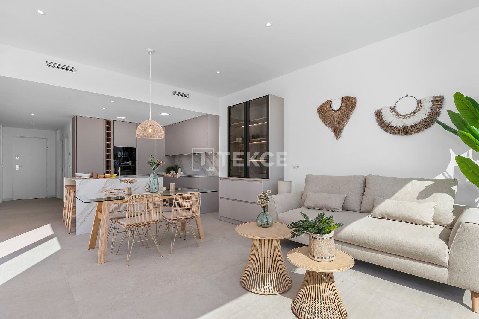 3 sypialnia Willa na sprzedaż w Los Alcazares z basenem - 560 000 € (Ref: 8981999)