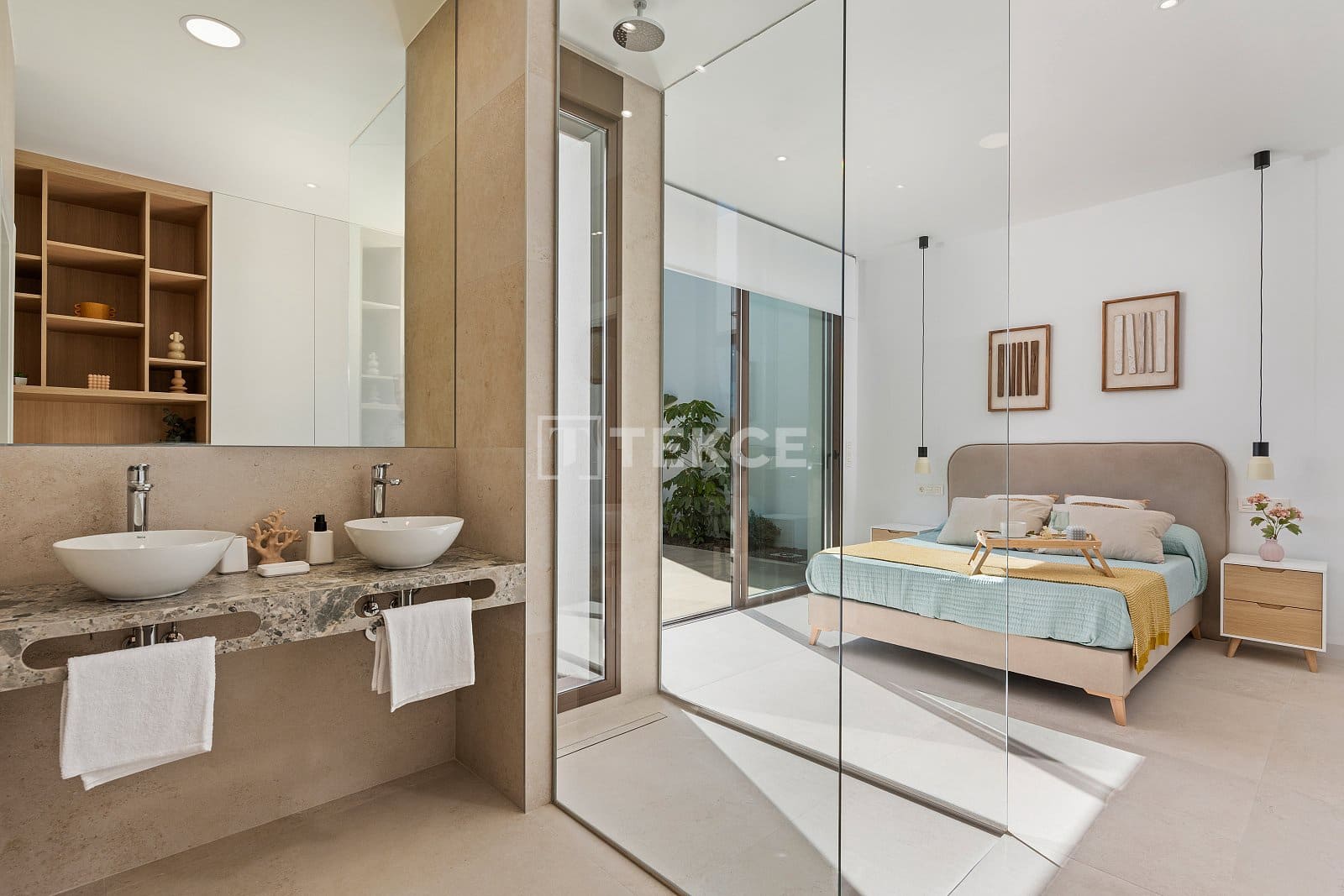 3 sypialnia Willa na sprzedaż w Los Alcazares z basenem - 560 000 € (Ref: 8981999)