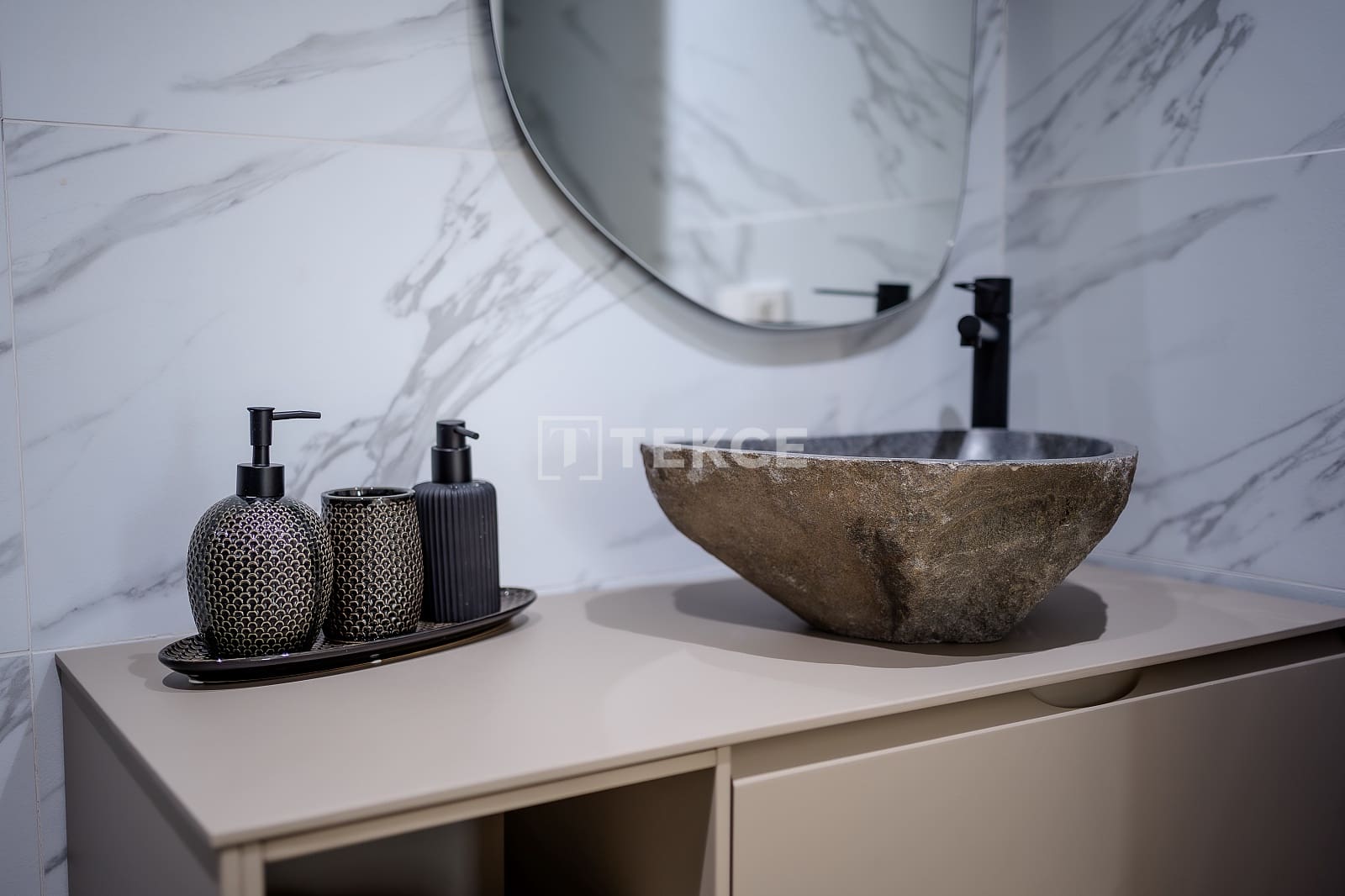 3 bedroom Villa for sale in Pilar de la Horadada with pool - € 385,000 (Ref: 8993469)