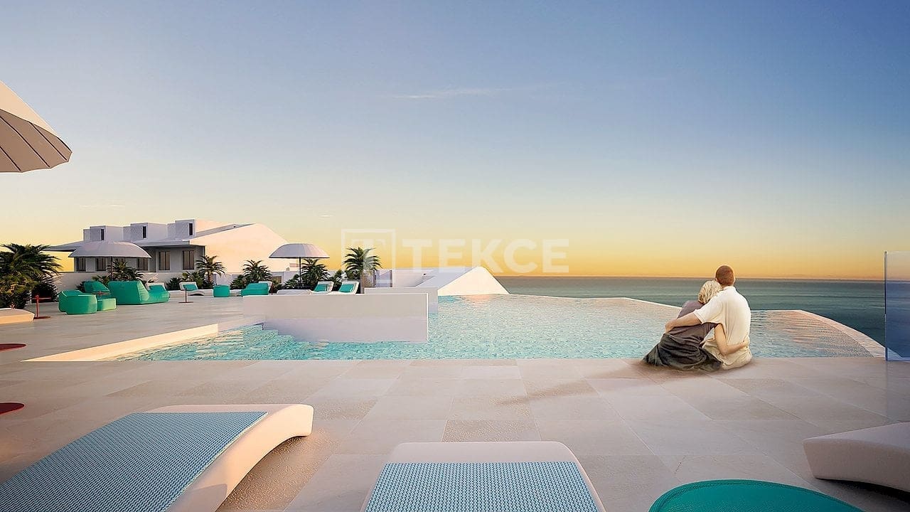 3 soverom Leilighet til salgs i Benalmadena med svømmebasseng - € 1 350 000 (Ref: 9000464)