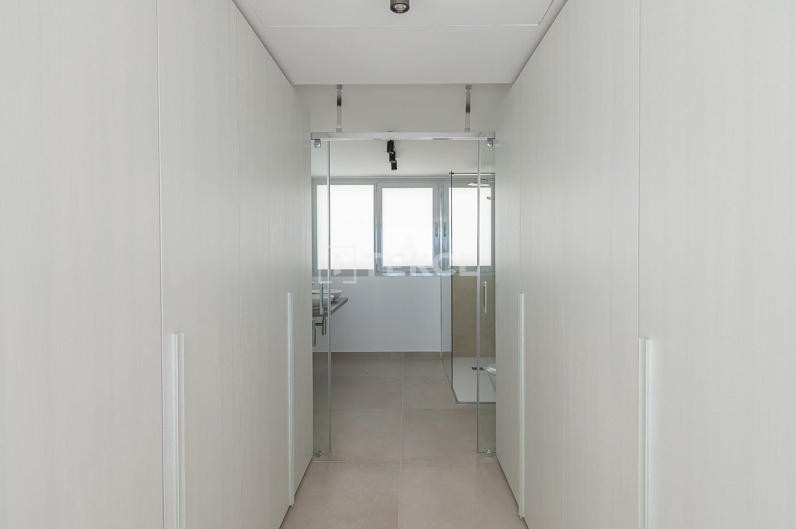 3 soverom Leilighet til salgs i Benalmadena med svømmebasseng - € 1 350 000 (Ref: 9000464)