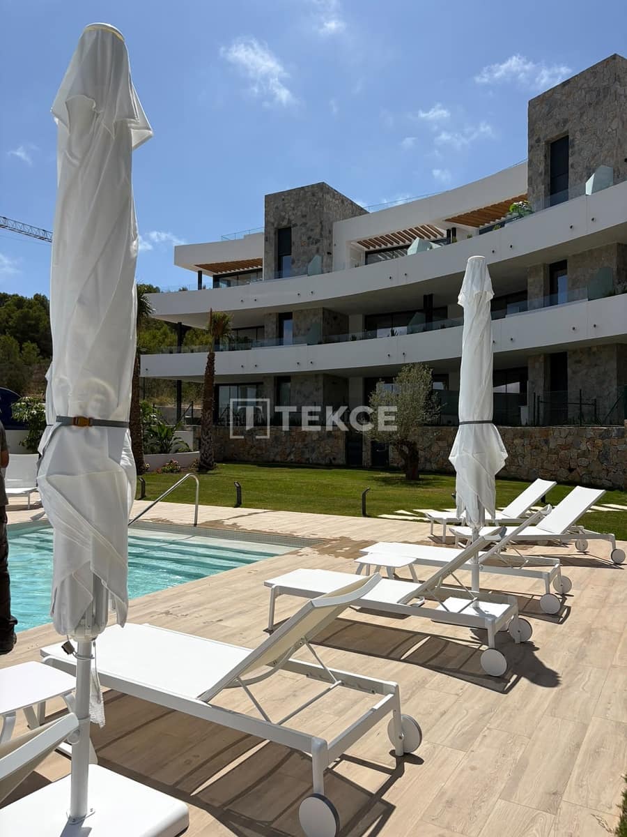 Piso de 3 habitaciones en La Manga Club en venta con piscina - 770.000 € (Ref: 9000474)