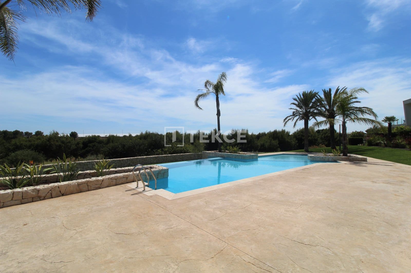 3 slaapkamer Flat te koop in Pinar de Campoverde met zwembad - € 335.000 (Ref: 9002797)