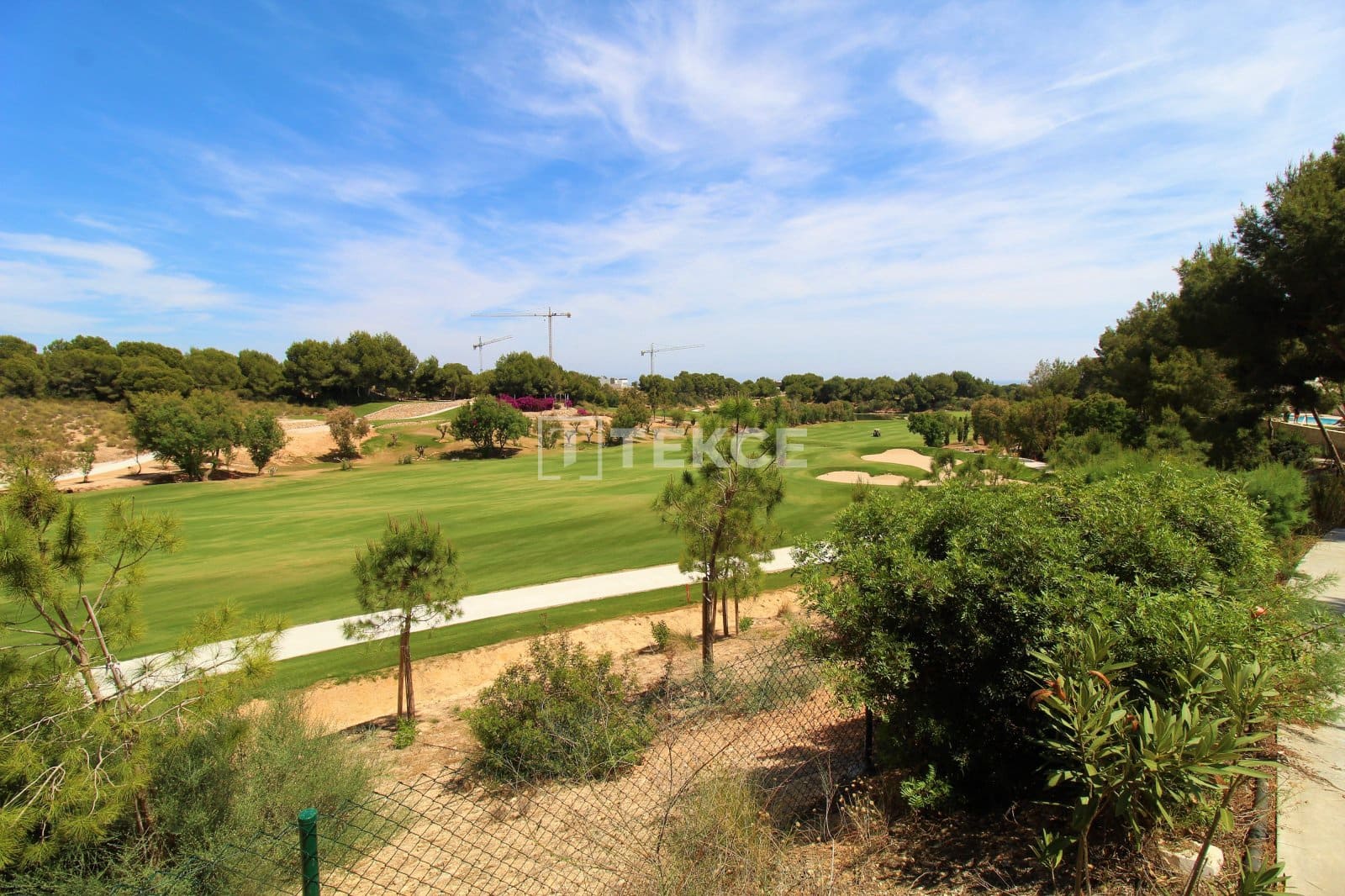 3 slaapkamer Flat te koop in Pinar de Campoverde met zwembad - € 335.000 (Ref: 9002797)