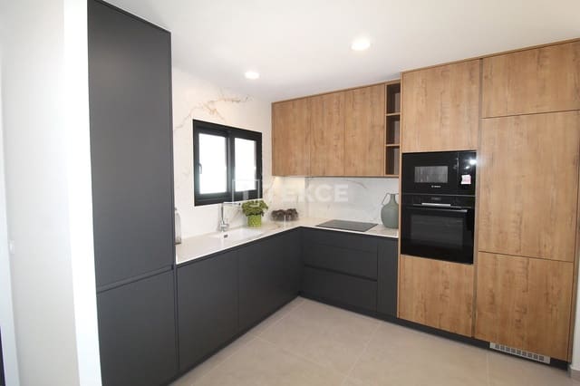 2 soverom Leilighet til salgs i Benidorm med svømmebasseng - € 369 000 (Ref: 9004539)