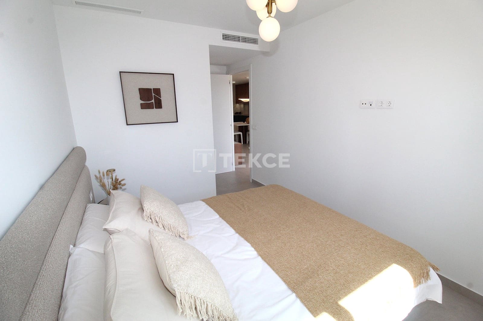 2 sovrum Lägenhet till salu i Benidorm med pool - 550 000 € (Ref: 9004540)