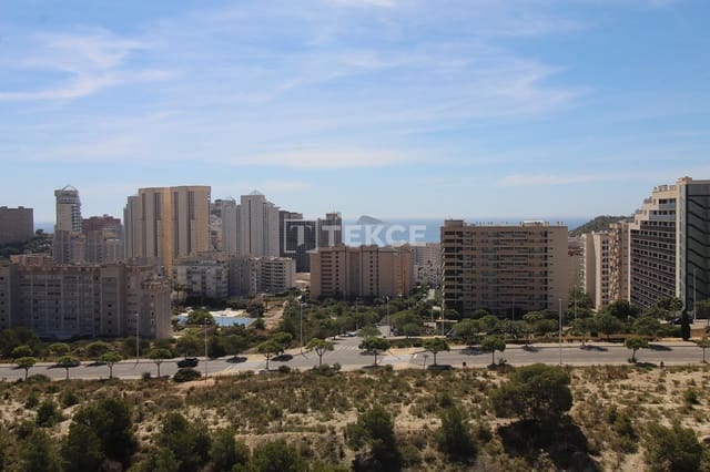 2 sovrum Lägenhet till salu i Benidorm med pool - 550 000 € (Ref: 9004540)