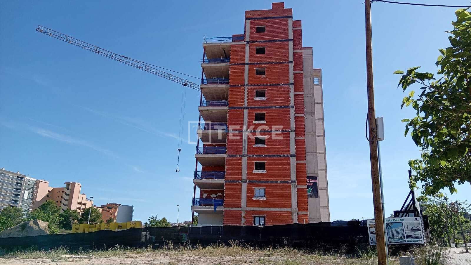 2 sovrum Lägenhet till salu i Benidorm med pool - 550 000 € (Ref: 9004540)