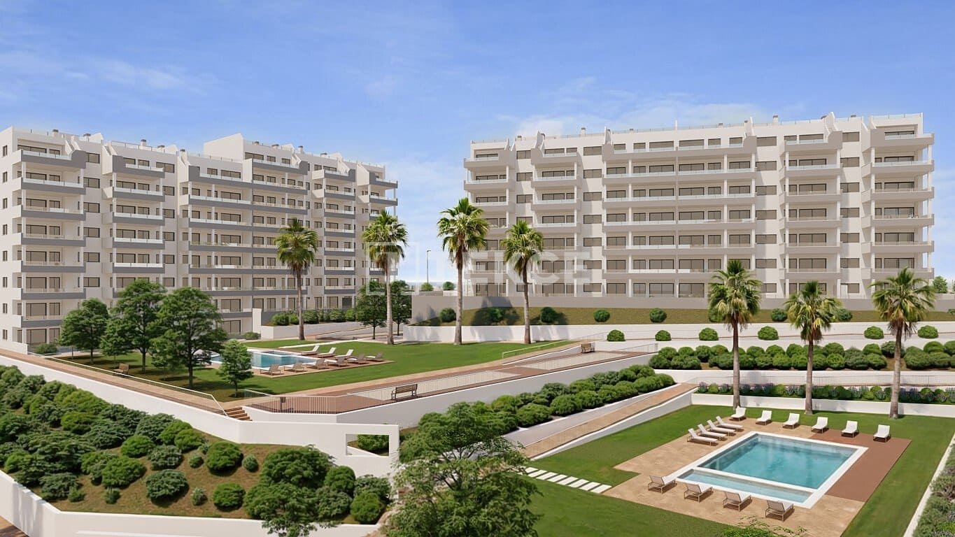 3 slaapkamer Flat te koop in San Miguel de Salinas met zwembad - € 276.000 (Ref: 9006514)