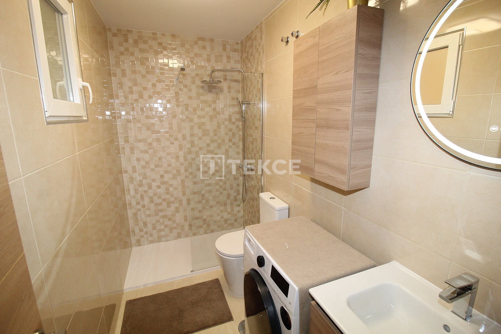 2 sovrum Lägenhet till salu i Torrevieja - 215 000 € (Ref: 9029059)