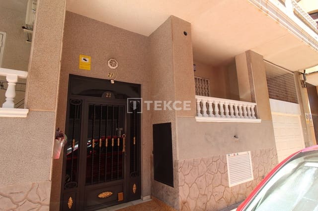 2 sovrum Lägenhet till salu i Torrevieja - 215 000 € (Ref: 9029059)