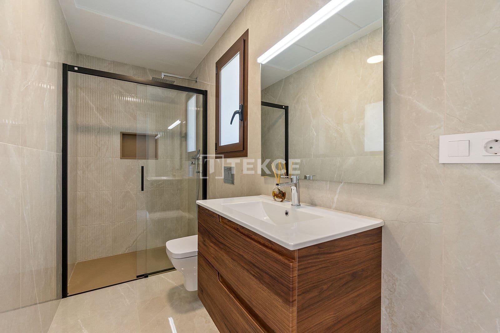 3 bedroom Villa for sale in Benijofar with pool - € 455,000 (Ref: 9031164)