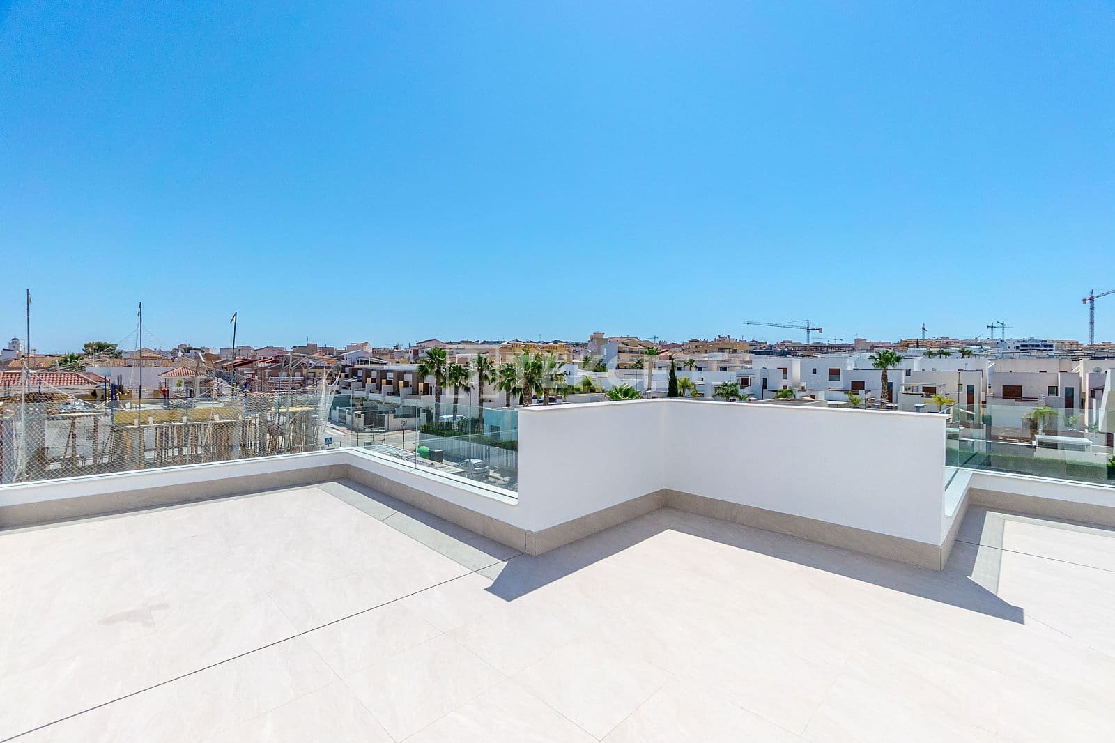 3 bedroom Villa for sale in Benijofar with pool - € 455,000 (Ref: 9031164)