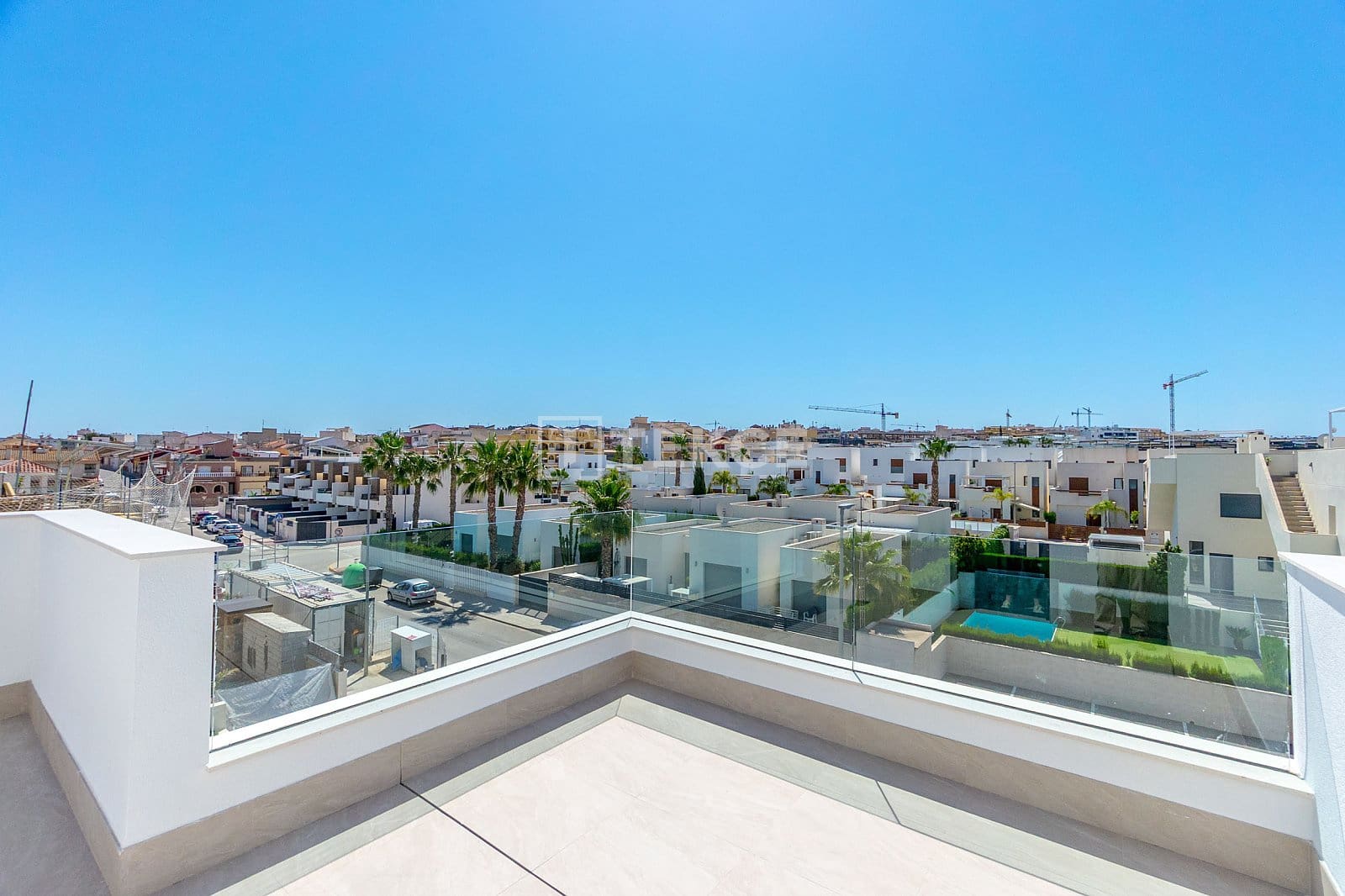 3 bedroom Villa for sale in Benijofar with pool - € 455,000 (Ref: 9031164)