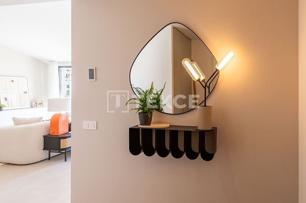 2 slaapkamer Flat te koop in Fuengirola met zwembad - € 849.000 (Ref: 9036237)