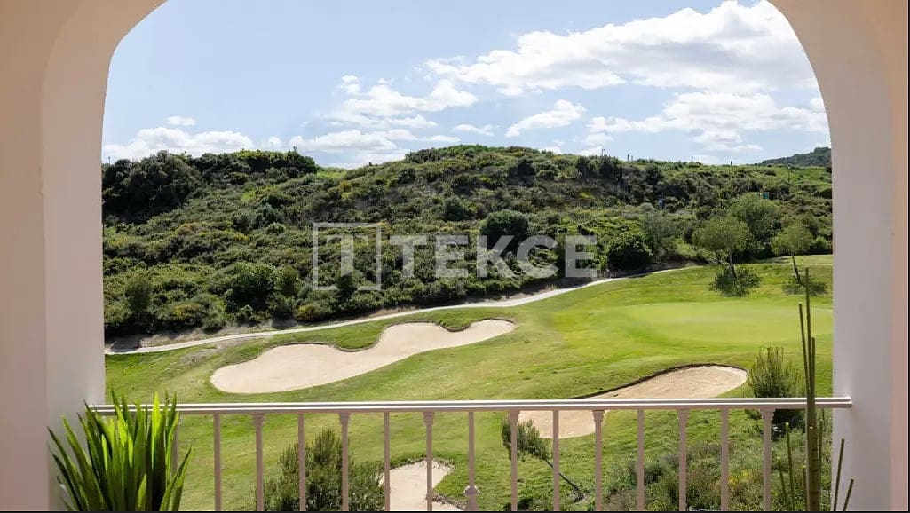 3 sypialnia Willa na sprzedaż w Estepona z basenem - 480 000 € (Ref: 9050562)