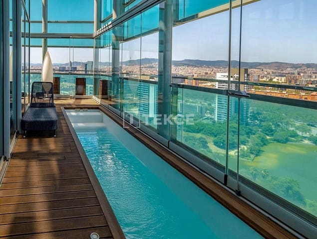 2 soveværelse Lejlighed til salg i Diagonal Mar i El Front Marítim del Poblenou, Barcelona by med swimmingpool - € 1.850.000 (Ref: 9062028)