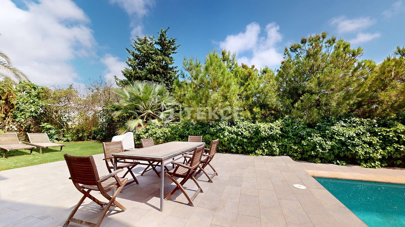 5 sypialnia Willa na sprzedaż w La Zenia z basenem - 795 000 € (Ref: 9068415)