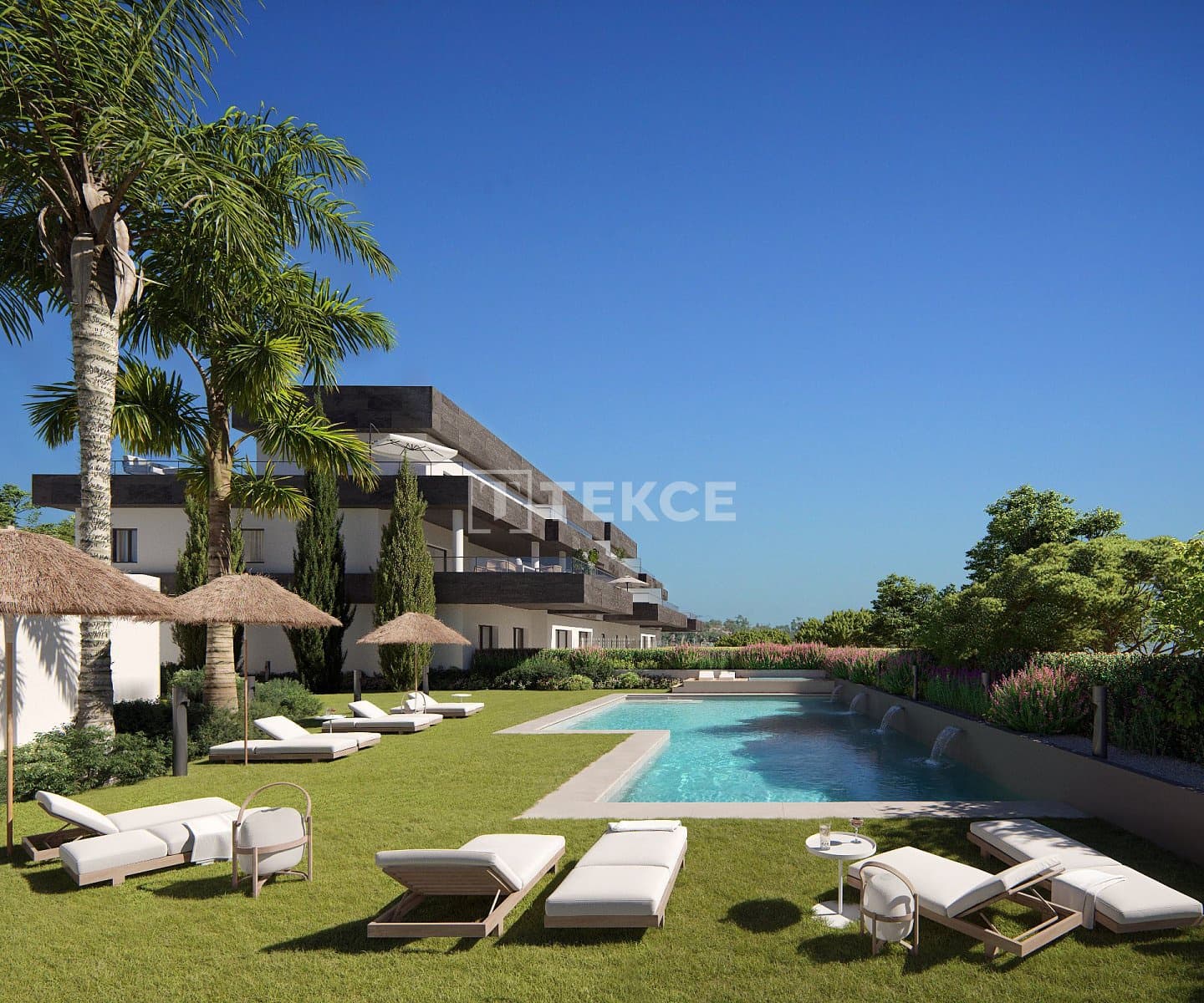 Piso de 3 habitaciones en Casares en venta con piscina - 467.000 € (Ref: 9068420)