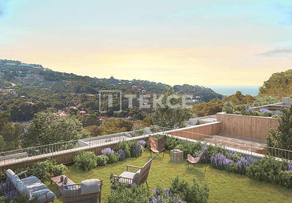 4 soveværelse Lejlighed til salg i Sa Riera med swimmingpool - € 762.000 (Ref: 9074701)