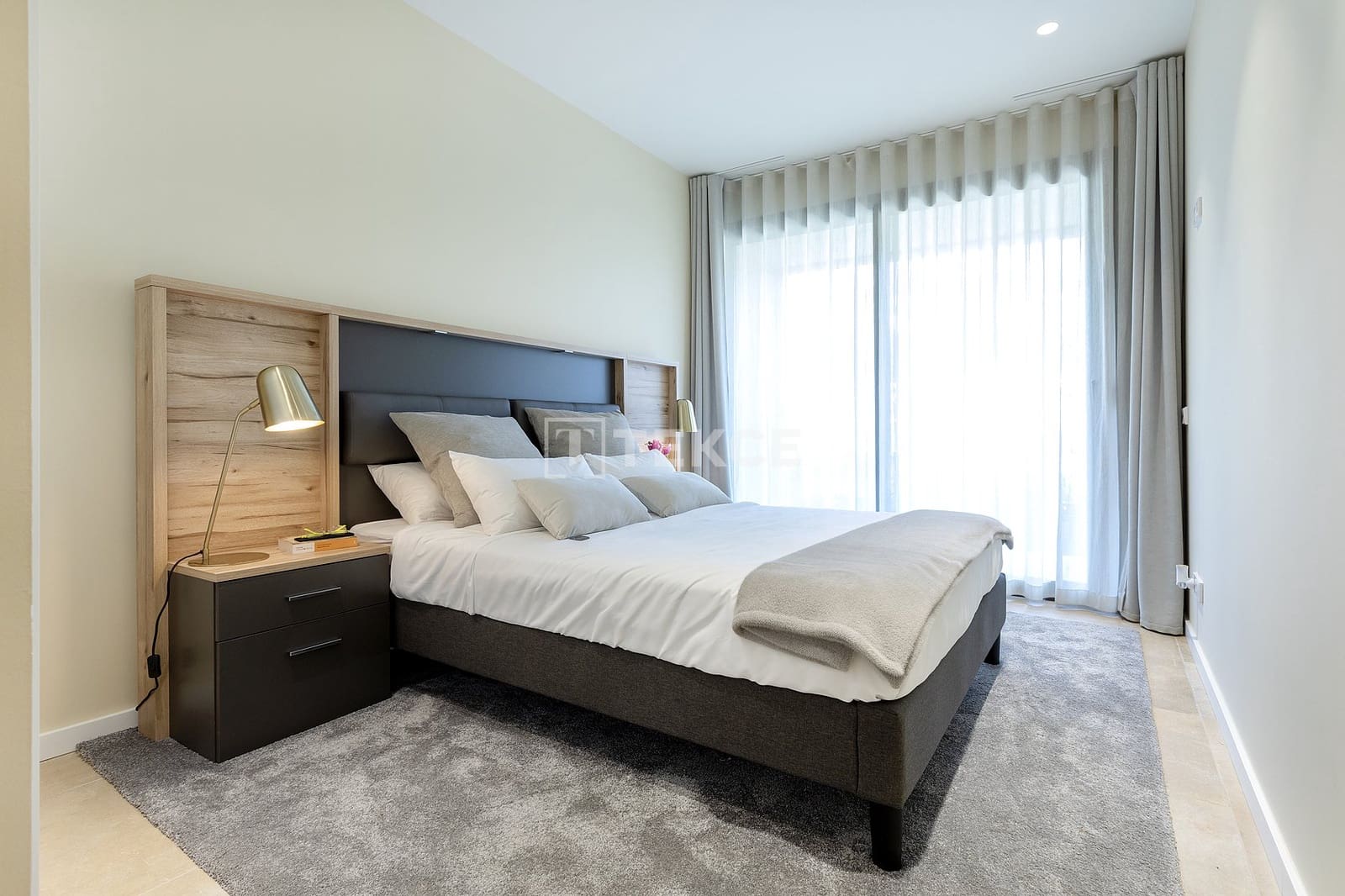 4 soveværelse Lejlighed til salg i Sa Riera med swimmingpool - € 762.000 (Ref: 9074701)