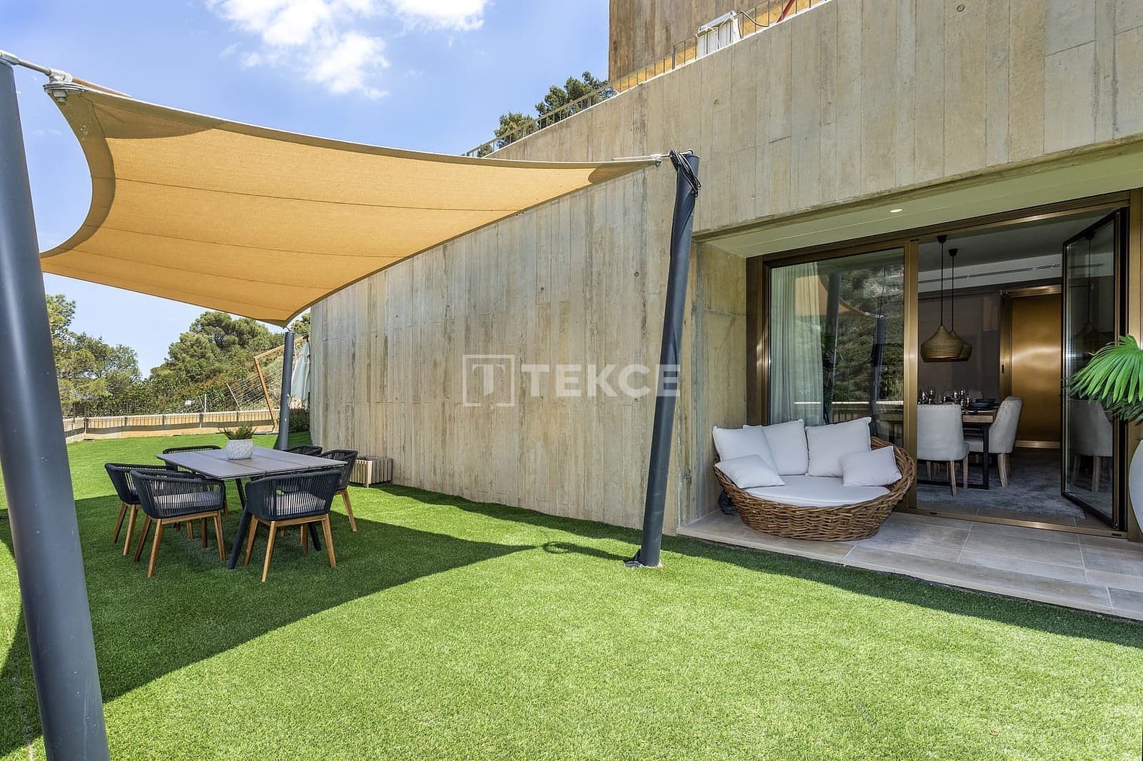 4 soveværelse Lejlighed til salg i Sa Riera med swimmingpool - € 762.000 (Ref: 9074701)