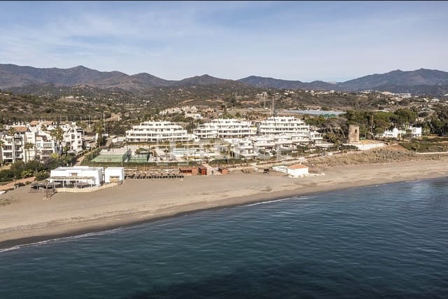 Chalet de 4 habitaciones en Estepona en venta con piscina - 4.500.000 € (Ref: 9146642)