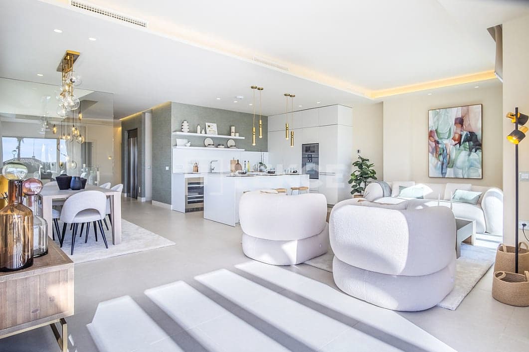 Chalet de 4 habitaciones en Estepona en venta con piscina - 4.500.000 € (Ref: 9146642)