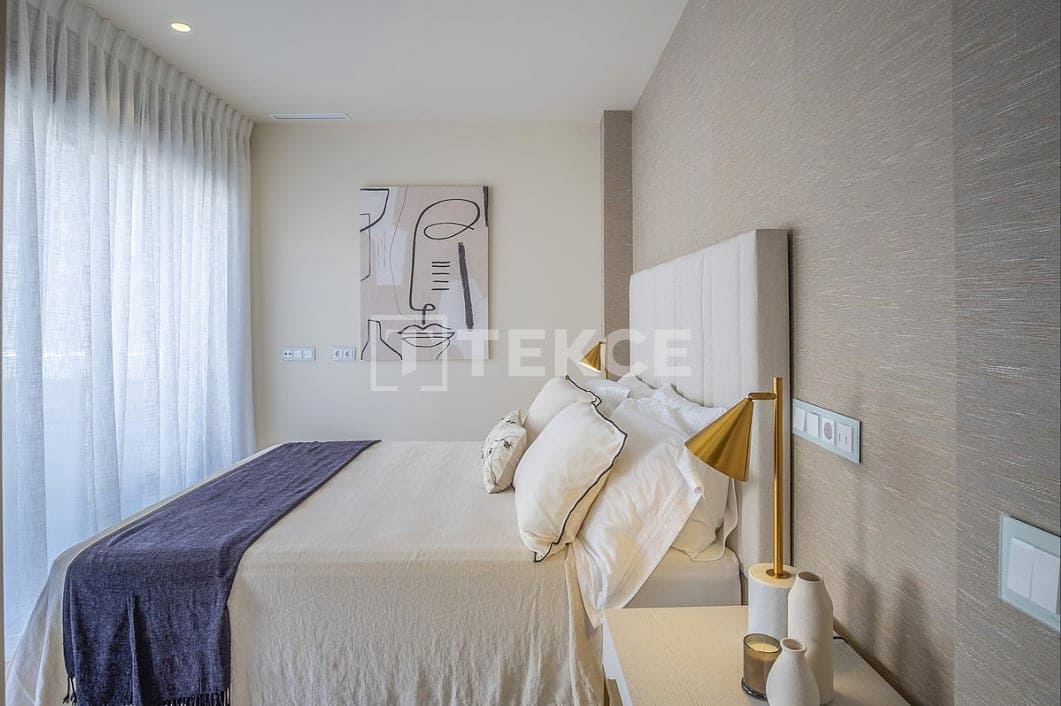 Chalet de 4 habitaciones en Estepona en venta con piscina - 4.500.000 € (Ref: 9146642)