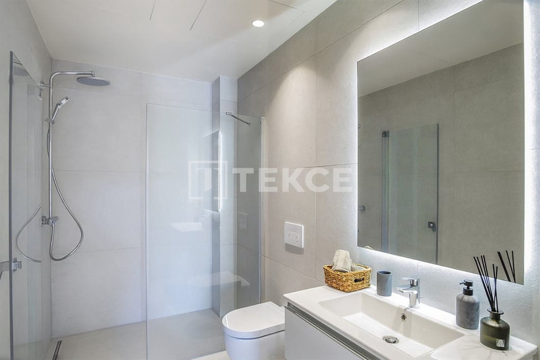 Chalet de 4 habitaciones en Estepona en venta con piscina - 4.500.000 € (Ref: 9146642)