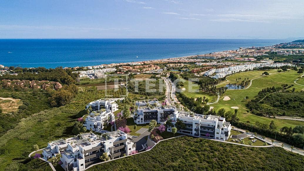 Piso de 3 habitaciones en Casares en venta con piscina - 720.000 € (Ref: 9146650)