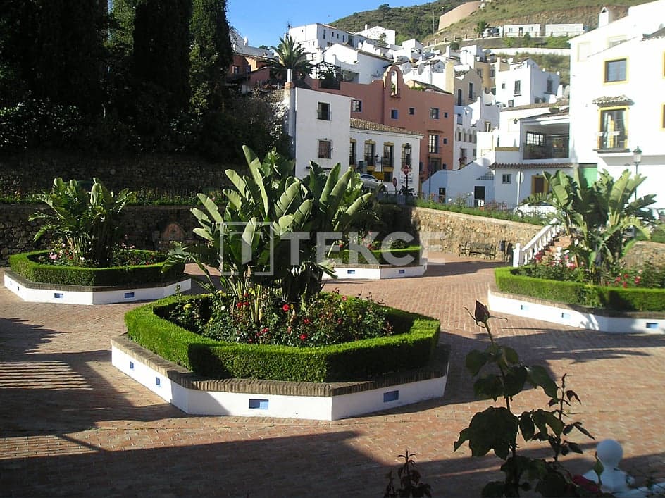 3 slaapkamer Flat te koop in Benahavis met zwembad - € 525.000 (Ref: 9148773)
