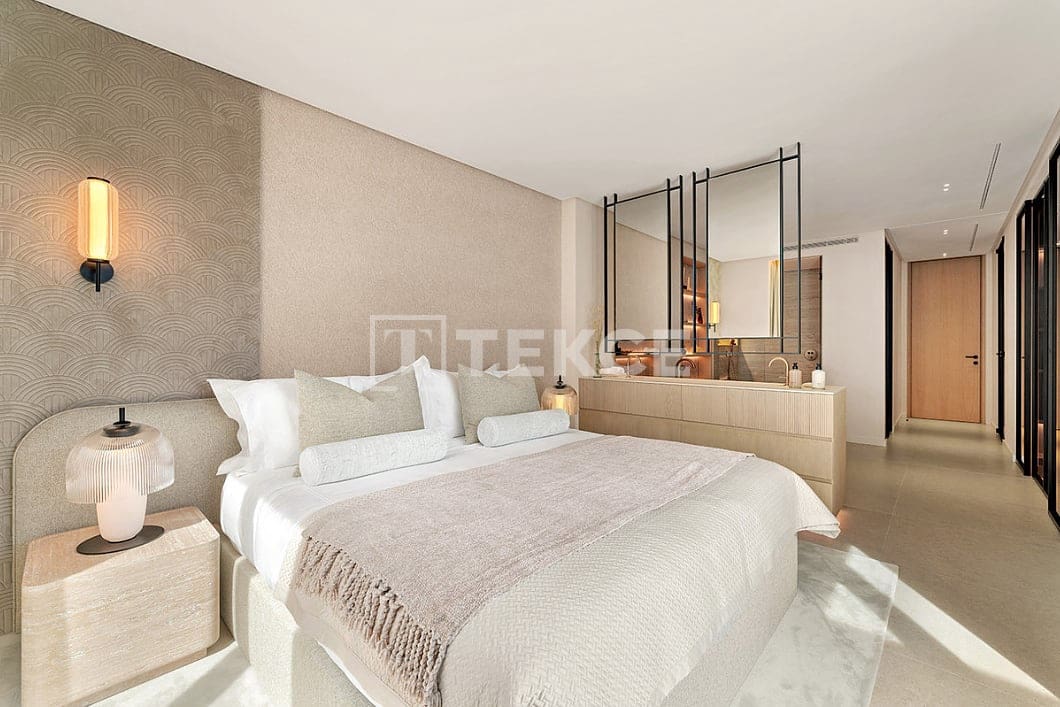 4 soveværelse Villa til salg i Nueva Andalucia med swimmingpool - € 5.975.000 (Ref: 9151599)