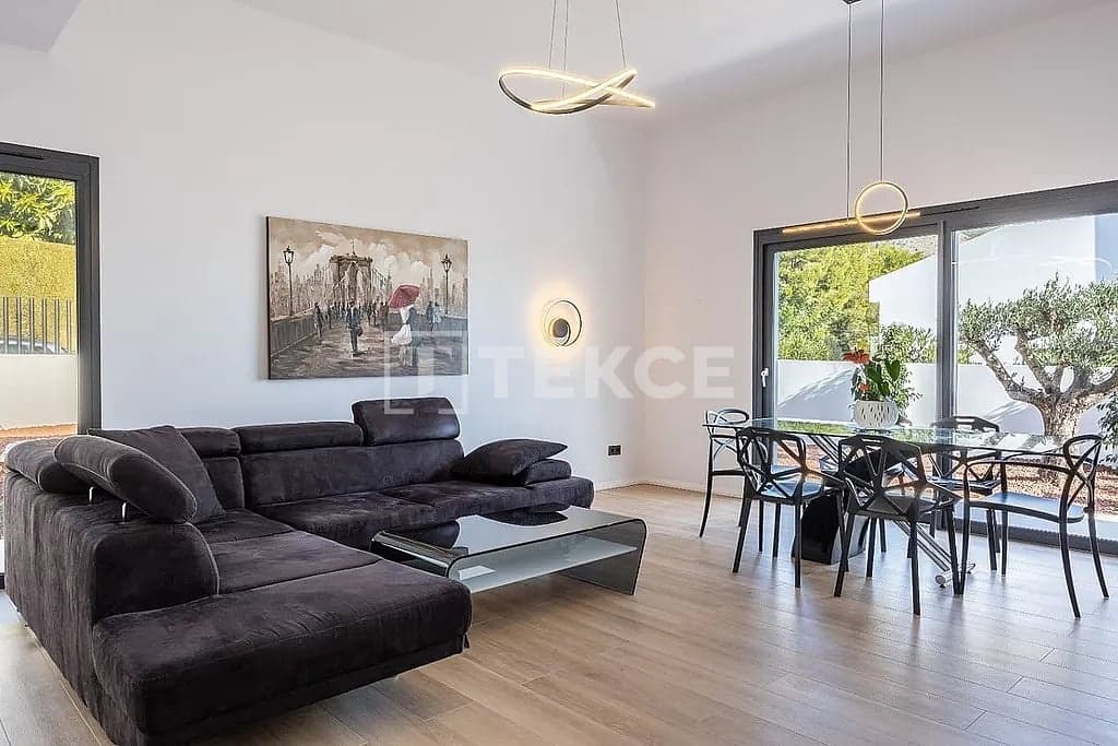 4 sypialnia Willa na sprzedaż w Altea z basenem - 995 000 € (Ref: 9200164)