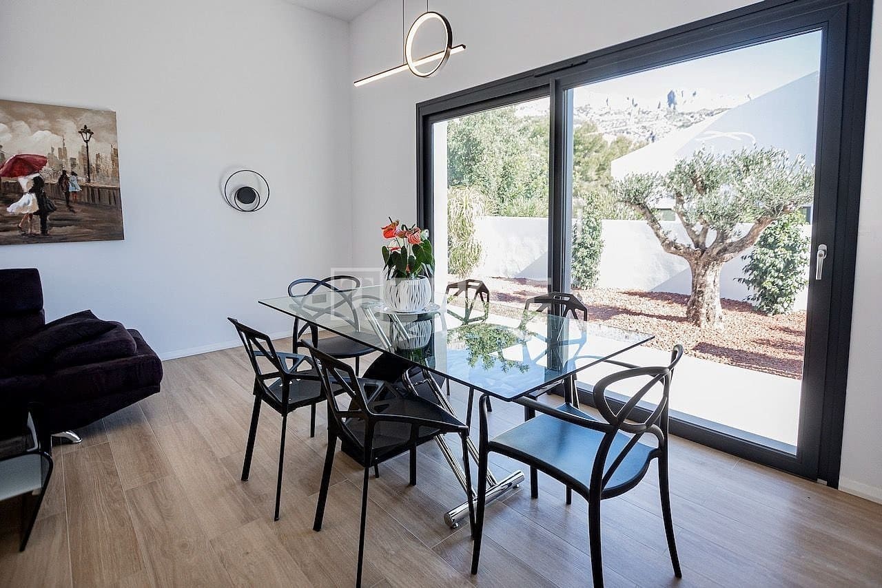 4 sypialnia Willa na sprzedaż w Altea z basenem - 995 000 € (Ref: 9200164)