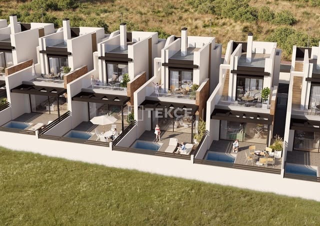 3 sovrum Villa till salu i Torrevieja med pool - 500 000 € (Ref: 9204138)