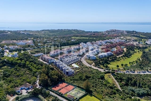 3 slaapkamer Flat te koop in Casares met zwembad - € 447.000 (Ref: 9226084)