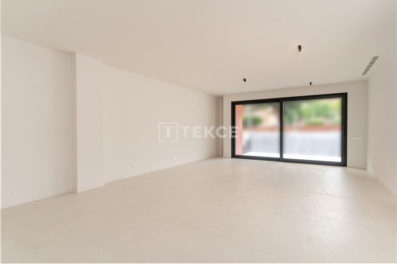 4 sypialnia Mieszkanie na sprzedaż w Miasto Barcelona z basenem - 1 795 000 € (Ref: 9228130)