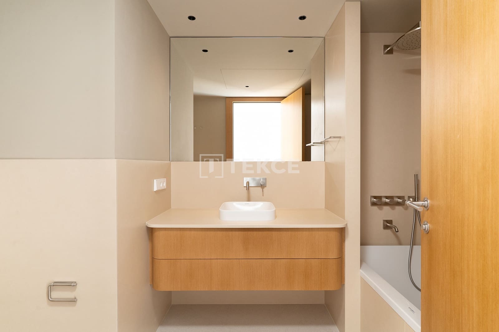 4 sypialnia Mieszkanie na sprzedaż w Miasto Barcelona z basenem - 1 795 000 € (Ref: 9228130)