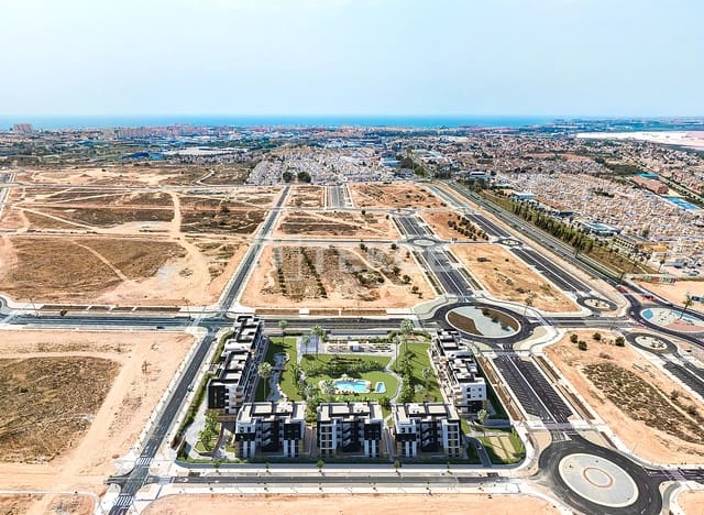 2 sovrum Lägenhet till salu i Torrevieja med pool - 295 000 € (Ref: 9232075)