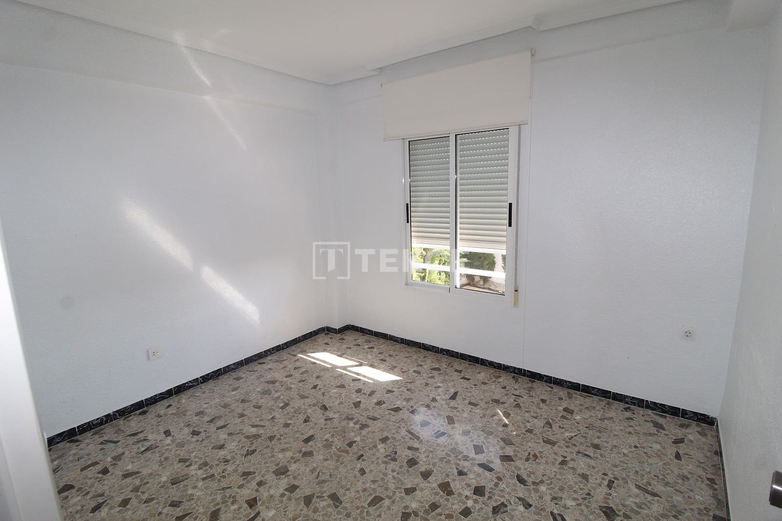 6 sypialnia Willa na sprzedaż w Elche / Elx z basenem - 460 000 € (Ref: 9232076)