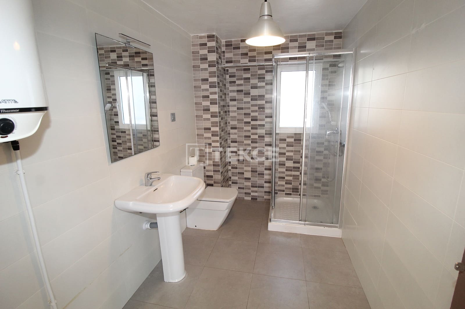 6 sypialnia Willa na sprzedaż w Elche / Elx z basenem - 460 000 € (Ref: 9232076)