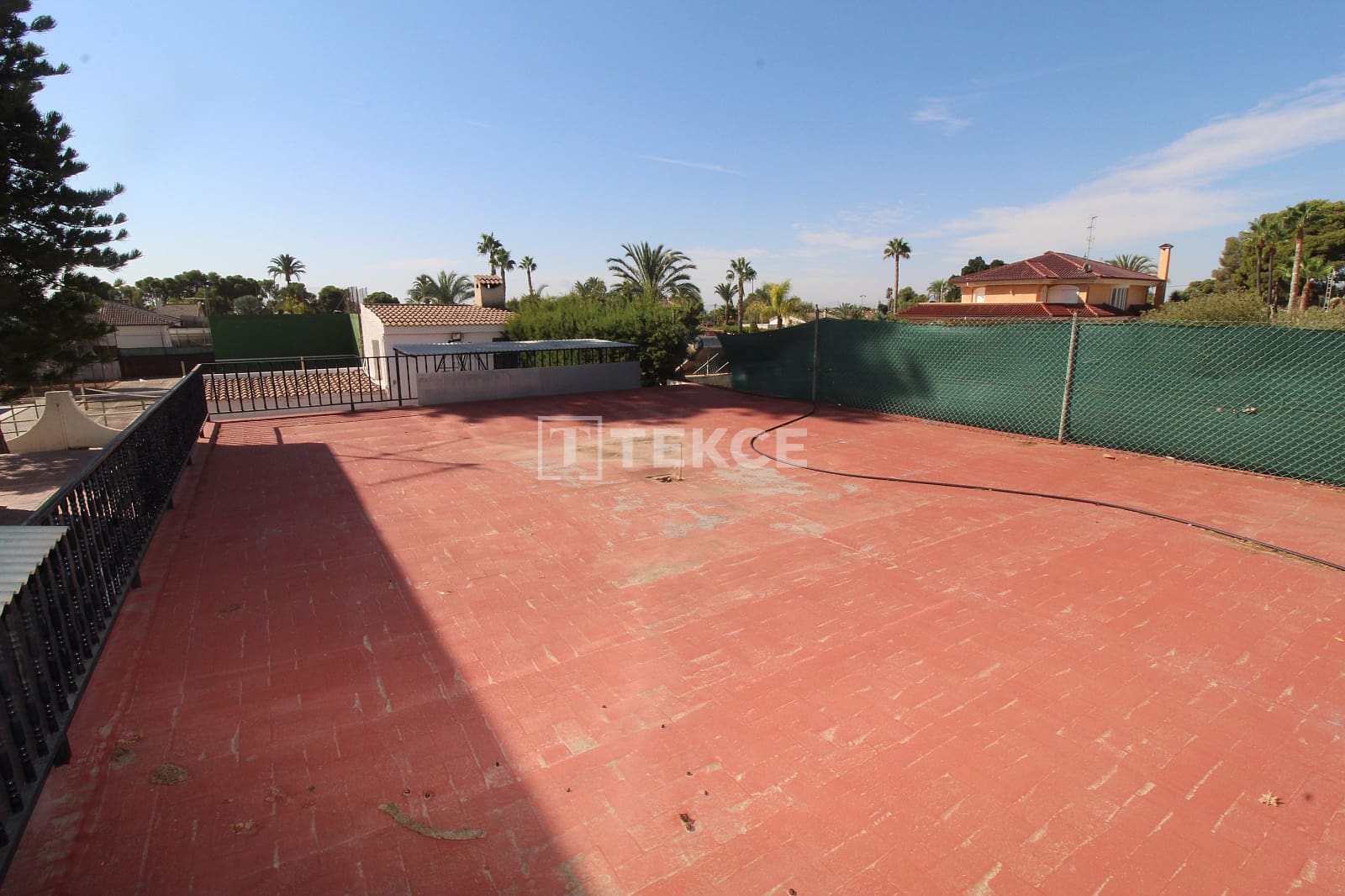 6 sypialnia Willa na sprzedaż w Elche / Elx z basenem - 460 000 € (Ref: 9232076)
